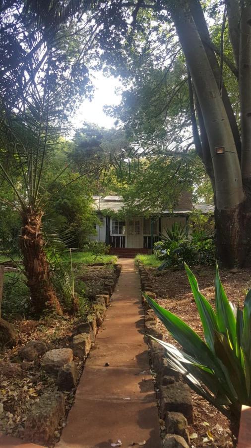 The Cottage-Place Of Grace 2Bdrm And Loft Bed All 4U At Usd58 나이로비 외부 사진